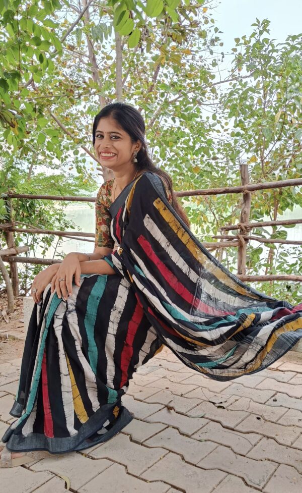 Linen Cotton Saree - Image 3